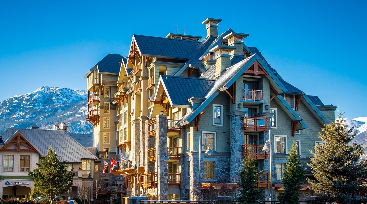 惠斯勒班芙國家公園6日  溫哥華 – 香濃瀑布 – 愛麗絲湖 – 艾爾塔湖 – 綠湖 – 惠斯勒